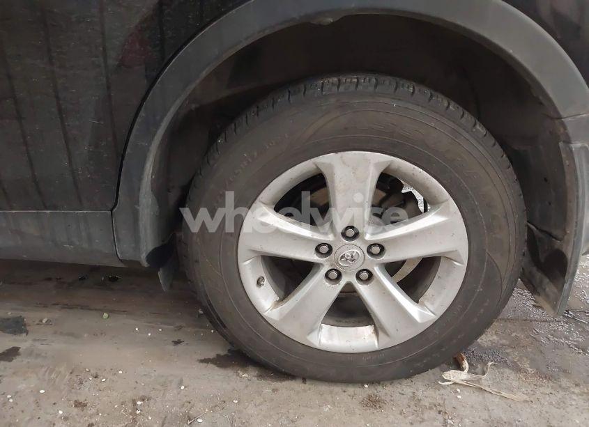 Photo 12 of 2014 Toyota Rav4 XLE (VIN 2T3RFREV0EW206906)