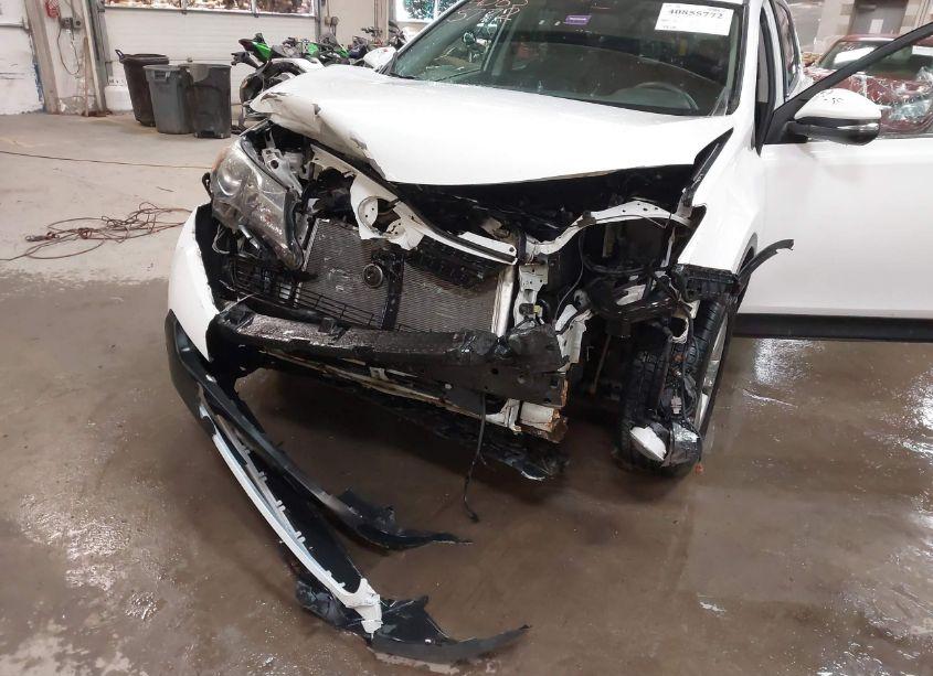 Photo 6 of 2015 Toyota Rav4 XLE (VIN 2T3RFREV0FW243908)