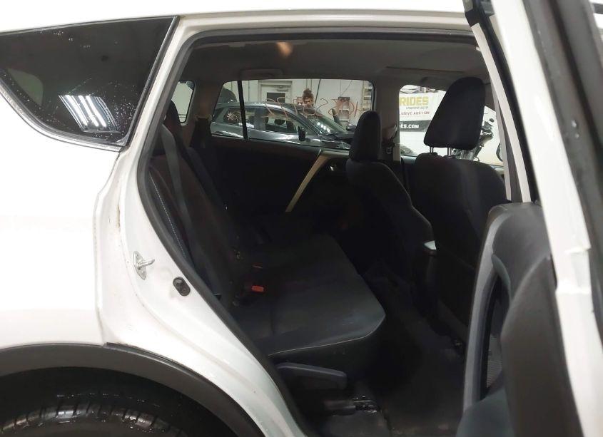 Photo 8 of 2015 Toyota Rav4 XLE (VIN 2T3RFREV0FW243908)