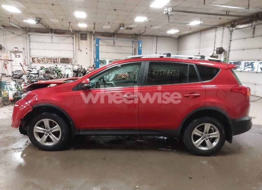 Photo 15 of 2015 Toyota Rav4 XLE (VIN 2T3RFREV0FW302049)