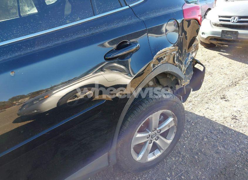 Photo 18 of 2015 Toyota Rav4 XLE (VIN 2T3RFREV0FW340459)