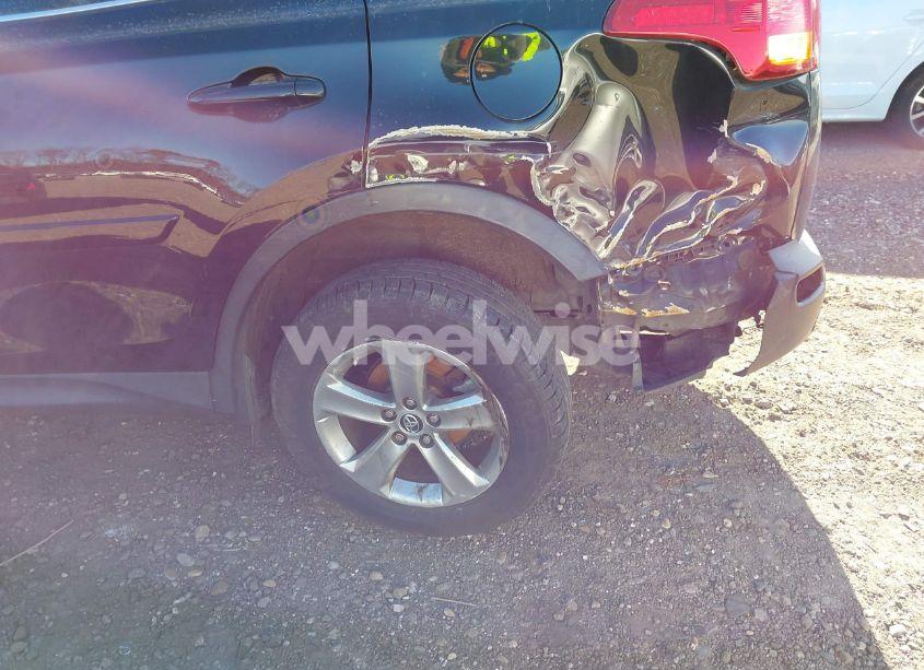 Photo 6 of 2015 Toyota Rav4 XLE (VIN 2T3RFREV0FW340459)