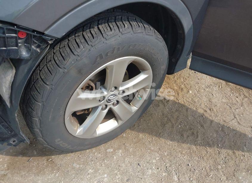 Photo 12 of 2015 Toyota Rav4 XLE (VIN 2T3RFREV0FW370920)