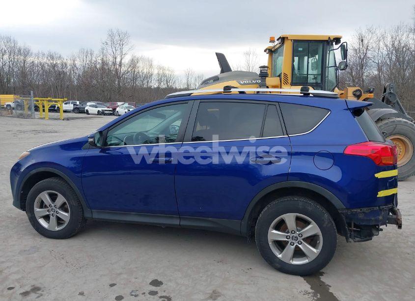 Photo 15 of 2015 Toyota Rav4 XLE (VIN 2T3RFREV0FW403723)