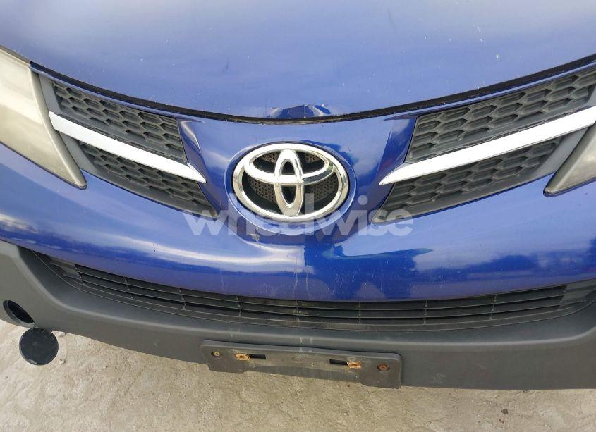 Photo 21 of 2015 Toyota Rav4 XLE (VIN 2T3RFREV0FW403723)