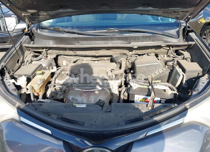 Photo 10 of 2016 Toyota Rav4 XLE (VIN 2T3RFREV0GW442779)