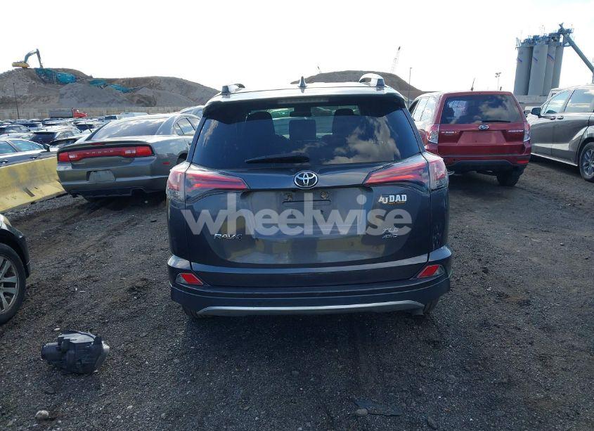 Photo 16 of 2016 Toyota Rav4 XLE (VIN 2T3RFREV0GW442779)