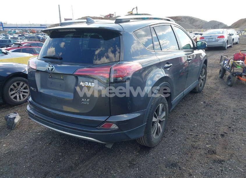 Photo 4 of 2016 Toyota Rav4 XLE (VIN 2T3RFREV0GW442779)