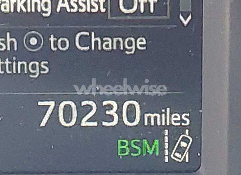 Photo 16 of 2016 Toyota Rav4 XLE (VIN 2T3RFREV0GW508957)