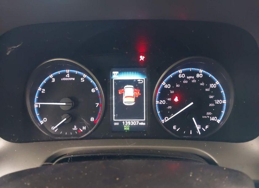 Photo 7 of 2017 Toyota Rav4 XLE (VIN 2T3RFREV0HW556668)