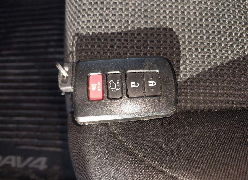 Photo 11 of 2017 Toyota Rav4 XLE (VIN 2T3RFREV0HW675126)