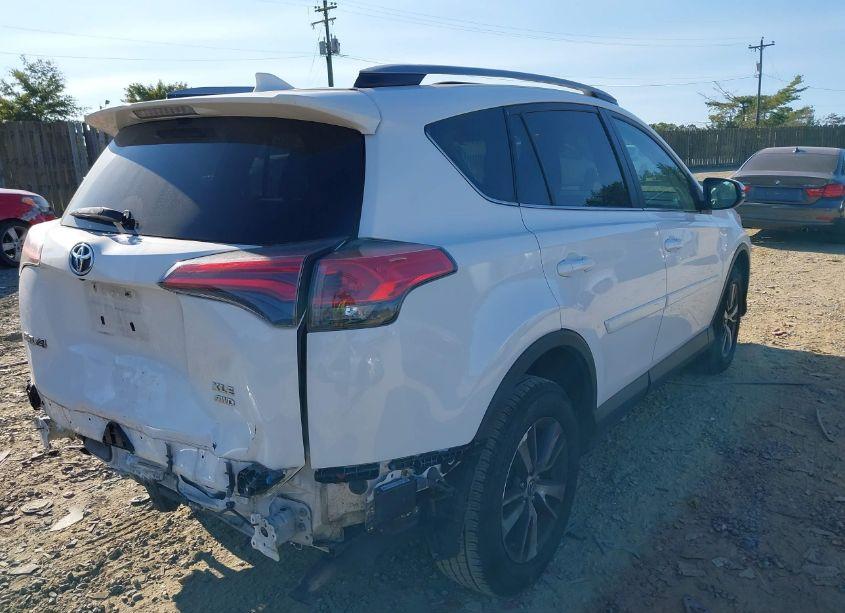 Photo 4 of 2017 Toyota Rav4 XLE (VIN 2T3RFREV0HW675126)