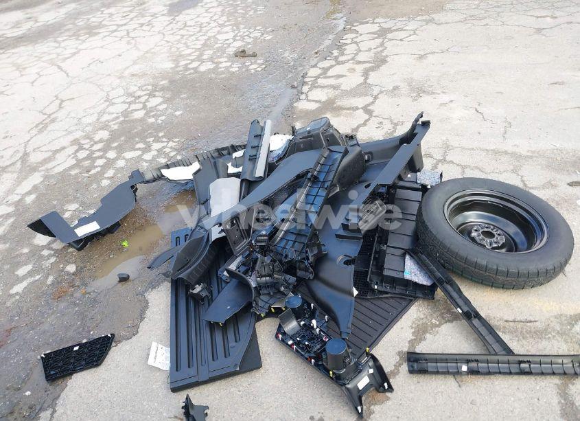 Photo 12 of 2017 Toyota Rav4 XLE (VIN 2T3RFREV0HW682464)