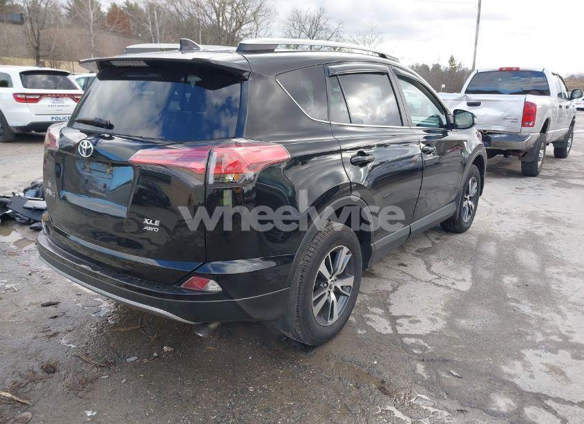 Photo 4 of 2017 Toyota Rav4 XLE (VIN 2T3RFREV0HW682464)