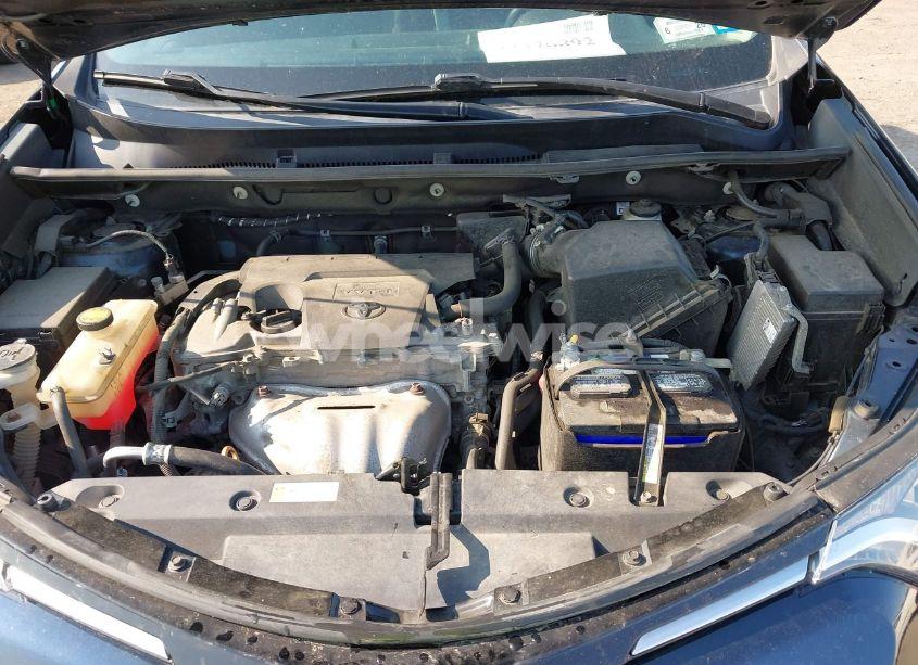 Photo 10 of 2018 Toyota Rav4 XLE (VIN 2T3RFREV0JW704159)