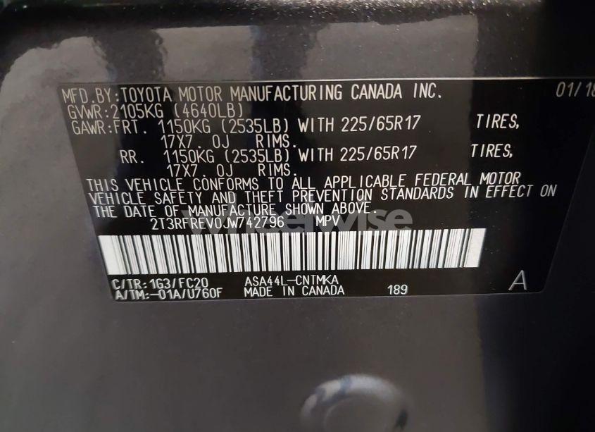 Photo 9 of 2018 Toyota Rav4 XLE (VIN 2T3RFREV0JW742796)