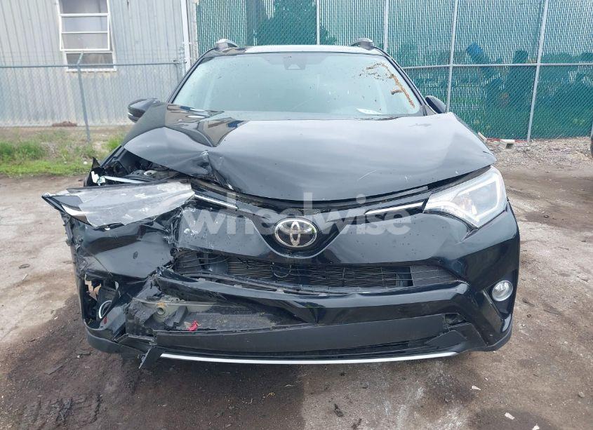 Photo 12 of 2018 Toyota Rav4 XLE (VIN 2T3RFREV0JW750610)