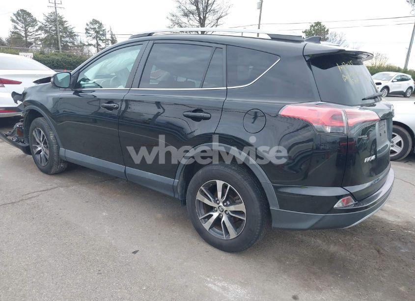 Photo 3 of 2018 Toyota Rav4 ADVENTURE/XLE (VIN 2T3RFREV0JW761820)