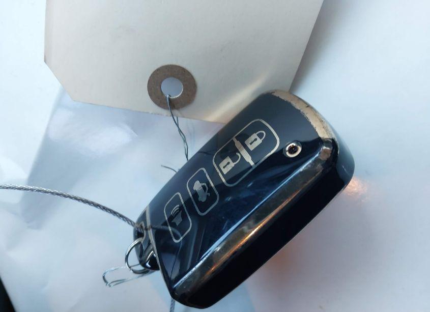 Photo 11 of 2018 Toyota Rav4 ADVENTURE/XLE (VIN 2T3RFREV0JW822986)