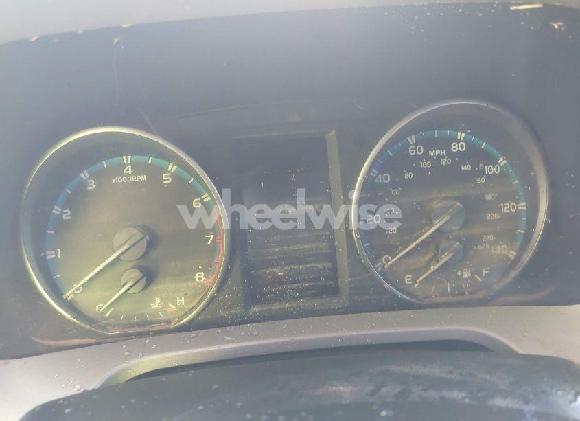 Photo 7 of 2018 Toyota Rav4 XLE (VIN 2T3RFREV0JW852845)