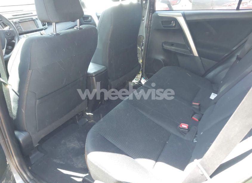 Photo 8 of 2013 Toyota Rav4 XLE (VIN 2T3RFREV1DW017471)