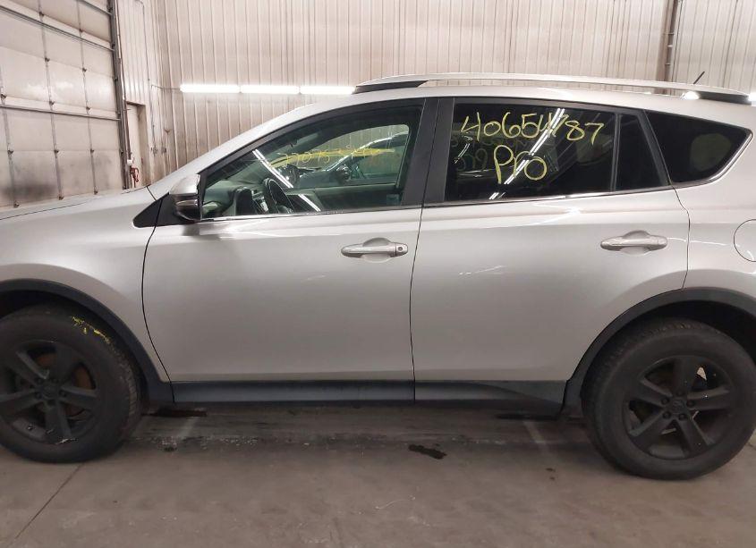 Photo 15 of 2013 Toyota Rav4 XLE (VIN 2T3RFREV1DW019673)