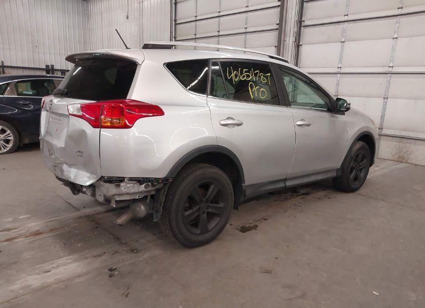 Photo 4 of 2013 Toyota Rav4 XLE (VIN 2T3RFREV1DW019673)
