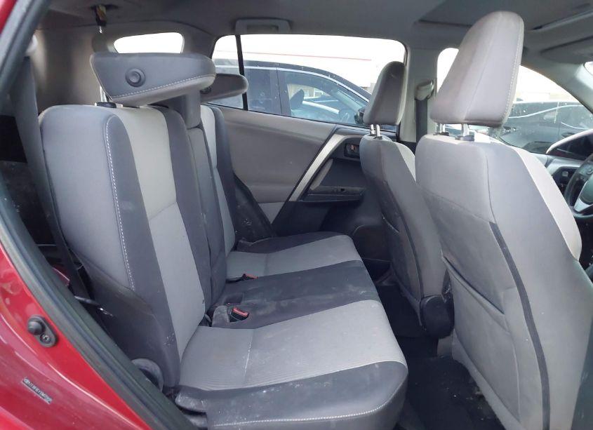 Photo 8 of 2013 Toyota Rav4 XLE (VIN 2T3RFREV1DW029488)