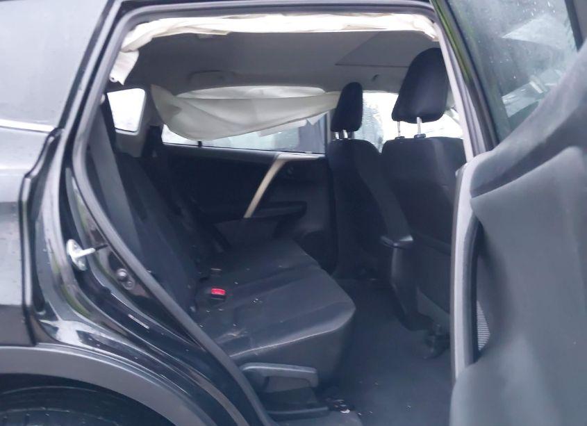 Photo 8 of 2013 Toyota Rav4 XLE (VIN 2T3RFREV1DW082708)