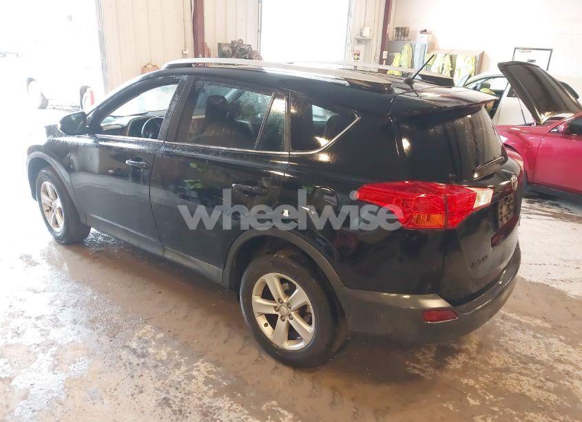 Photo 3 of 2013 Toyota Rav4 XLE (VIN 2T3RFREV1DW109602)