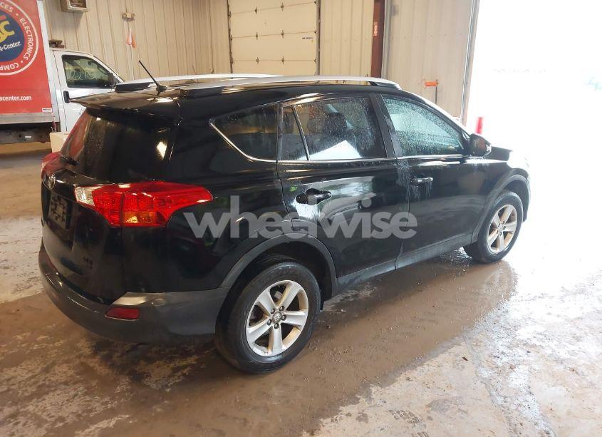 Photo 4 of 2013 Toyota Rav4 XLE (VIN 2T3RFREV1DW109602)
