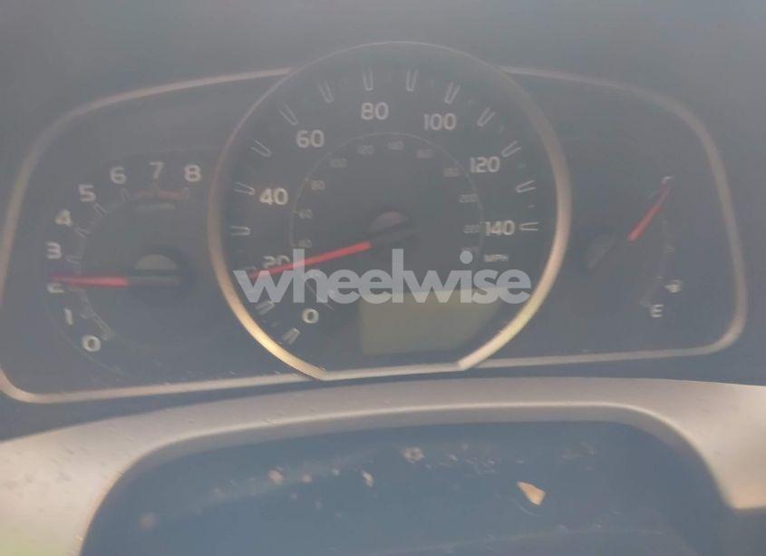 Photo 7 of 2013 Toyota Rav4 XLE (VIN 2T3RFREV1DW109602)