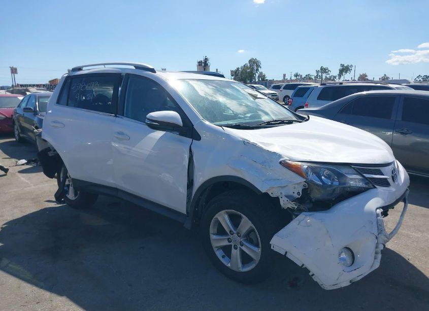 2014 Toyota Rav4 XLE (VIN 2T3RFREV1EW125574) main photo