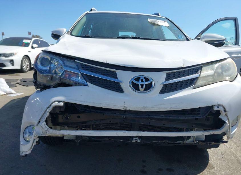 Photo 6 of 2014 Toyota Rav4 XLE (VIN 2T3RFREV1EW125574)