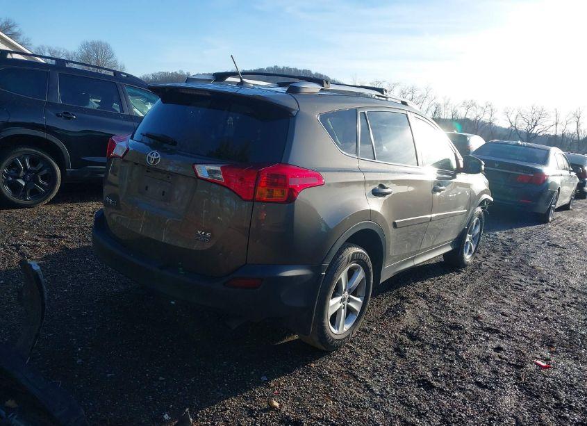 Photo 4 of 2014 Toyota Rav4 XLE (VIN 2T3RFREV1EW164648)