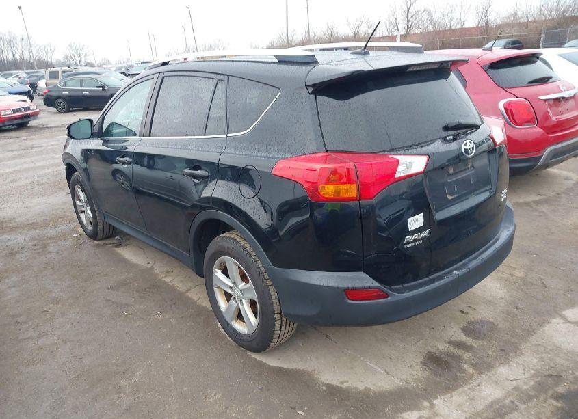 Photo 3 of 2014 Toyota Rav4 XLE (VIN 2T3RFREV1EW174810)