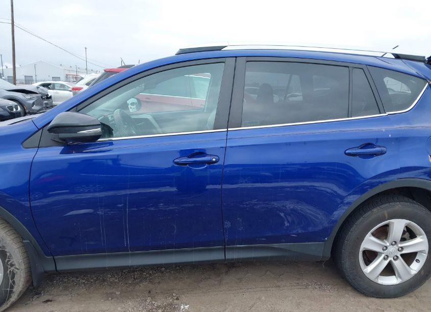 Photo 14 of 2014 Toyota Rav4 XLE (VIN 2T3RFREV1EW190070)