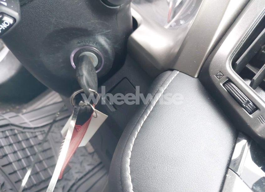 Photo 11 of 2015 Toyota Rav4 XLE (VIN 2T3RFREV1FW261589)