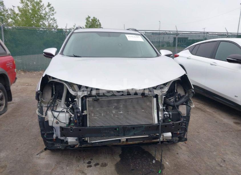 Photo 13 of 2015 Toyota Rav4 XLE (VIN 2T3RFREV1FW261589)