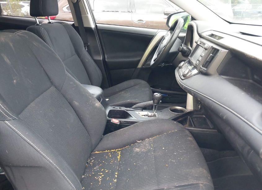 Photo 8 of 2015 Toyota Rav4 XLE (VIN 2T3RFREV1FW377391)