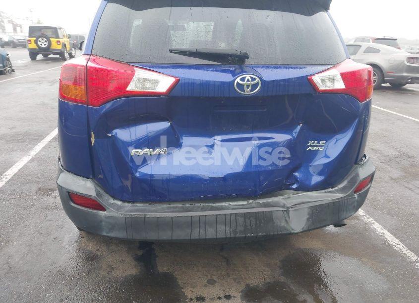 Photo 6 of 2015 Toyota Rav4 XLE (VIN 2T3RFREV1FW383546)