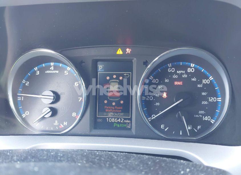 Photo 16 of 2016 Toyota Rav4 XLE (VIN 2T3RFREV1GW410956)