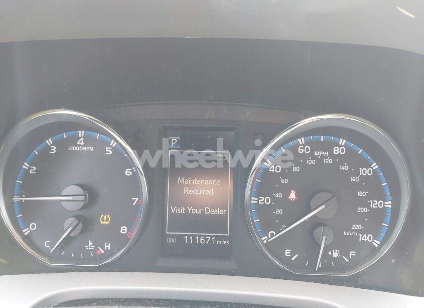 Photo 7 of 2016 Toyota Rav4 XLE (VIN 2T3RFREV1GW512127)