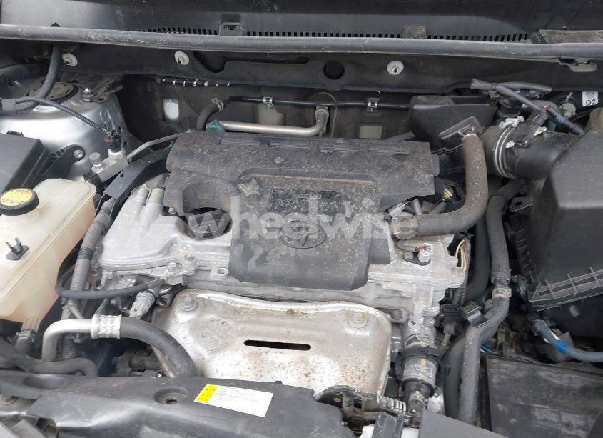 Photo 10 of 2017 Toyota Rav4 XLE (VIN 2T3RFREV1HW559806)