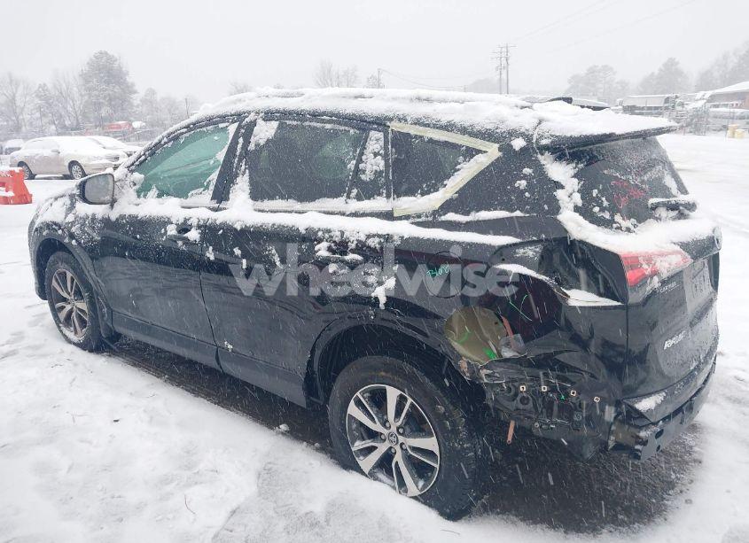 Photo 6 of 2017 Toyota Rav4 XLE (VIN 2T3RFREV1HW607756)