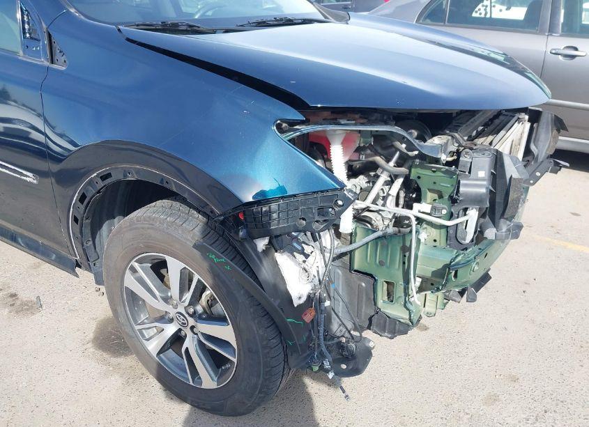 Photo 19 of 2017 Toyota Rav4 XLE (VIN 2T3RFREV1HW613637)