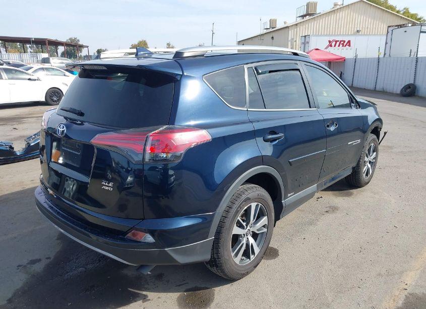 Photo 4 of 2017 Toyota Rav4 XLE (VIN 2T3RFREV1HW613637)