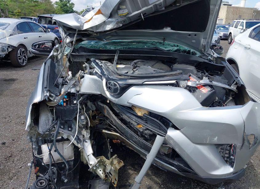 Photo 10 of 2017 Toyota Rav4 XLE (VIN 2T3RFREV1HW649490)