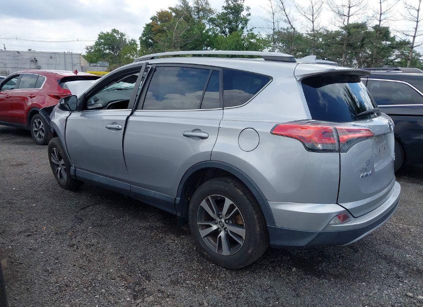 Photo 3 of 2017 Toyota Rav4 XLE (VIN 2T3RFREV1HW649490)