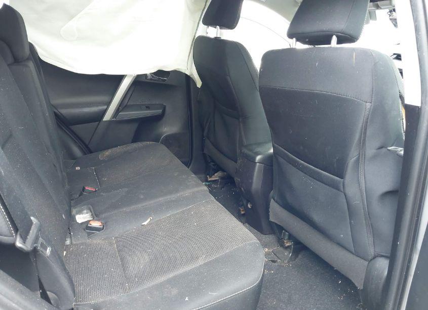 Photo 8 of 2017 Toyota Rav4 XLE (VIN 2T3RFREV1HW649490)